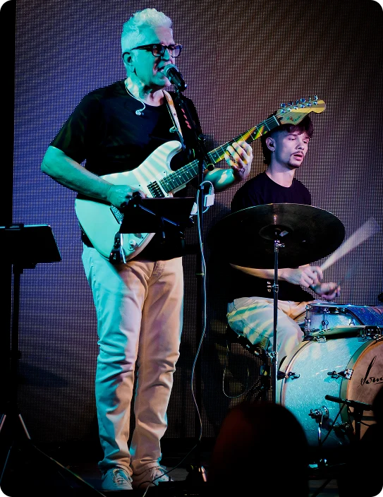 Live Music for Hotels Mallorca: Guitarrista en vivo para eventos y conciertos.